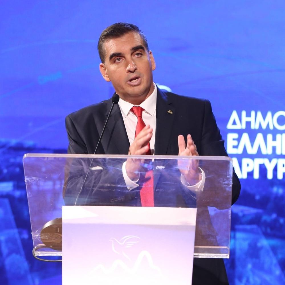 αν νομιζατε οτι με την νικολαου   ειδατε μια απο τις χειροτερες σκατοφατσες της δεξιας   ιδου ο δημα...